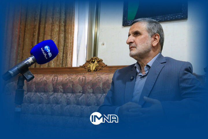 فیلم| ۵۰ روز سخت؛ روایتی از معاون سیاسی و امنیتی استانداری اصفهان در دولت شهید رئیسی