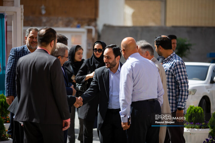 آئین کلنگ‌زنی همراه‌سرای ۱۰۰ تخت‌خوابی حضرت زهرا (س)