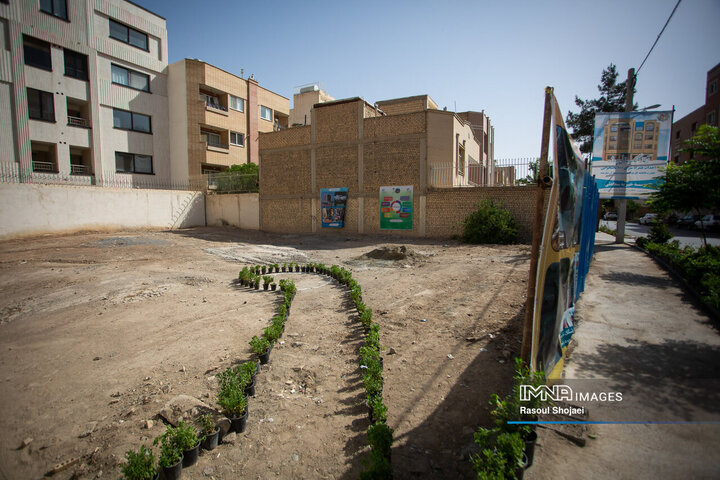 آئین کلنگ‌زنی همراه‌سرای ۱۰۰ تخت‌خوابی حضرت زهرا (س)