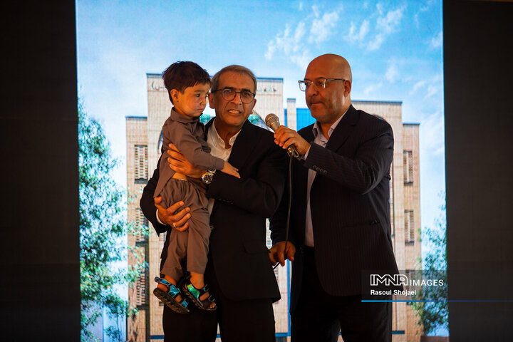 آئین کلنگ‌زنی همراه‌سرای ۱۰۰ تخت‌خوابی حضرت زهرا (س)