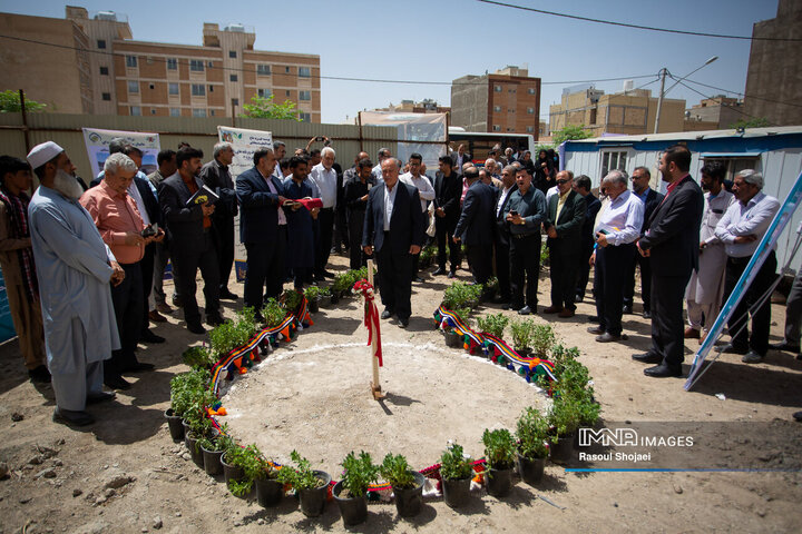 آئین کلنگ‌زنی همراه‌سرای ۱۰۰ تخت‌خوابی حضرت زهرا (س)