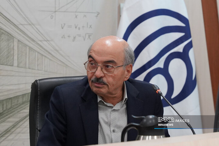 هیچ شهری همچون اصفهان پشتوانه مطالعاتی مترو را ندارد