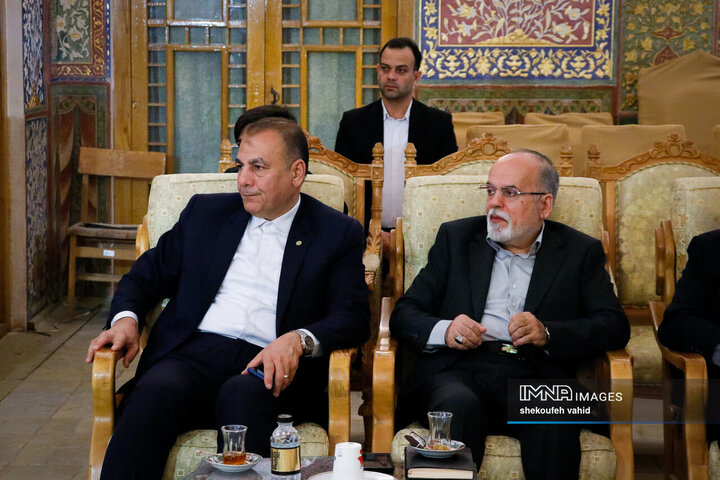 استاندار و افغانستان