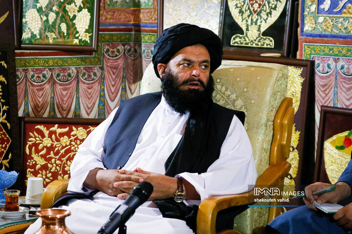 استاندار و افغانستان