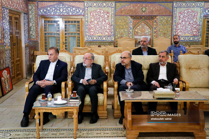 استاندار و افغانستان