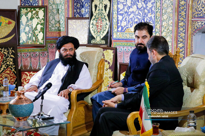 استاندار و افغانستان