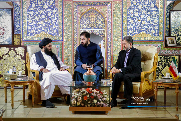 استاندار و افغانستان