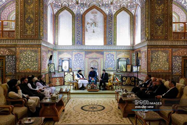 استاندار و افغانستان