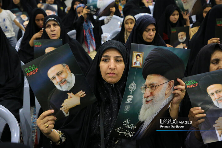 اجتماع بزرگ بانوان اصفهان