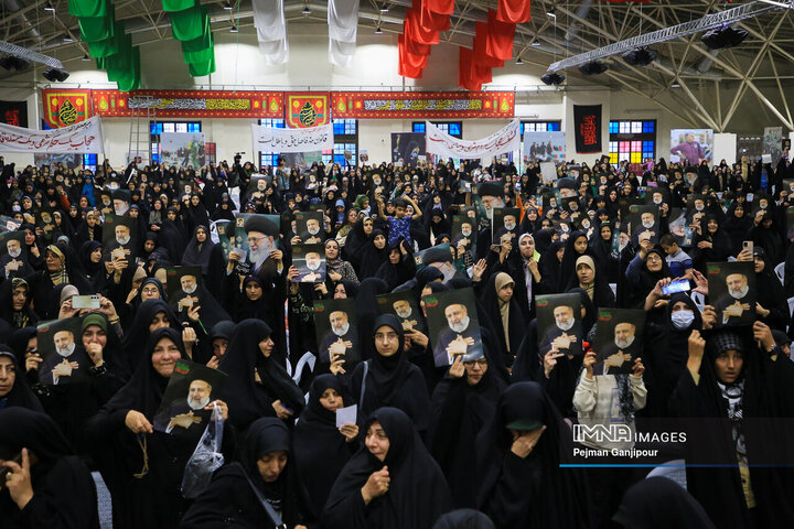 اجتماع بزرگ بانوان اصفهان