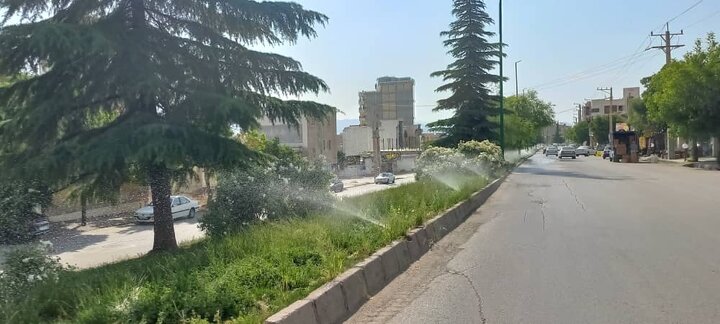 اجرای ۵ کیلومتر آبیاری قطره‌ای فضای سبز در یاسوج