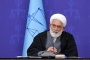 ایران اسلامی امروز در برابر جهان کفر ایستاده است