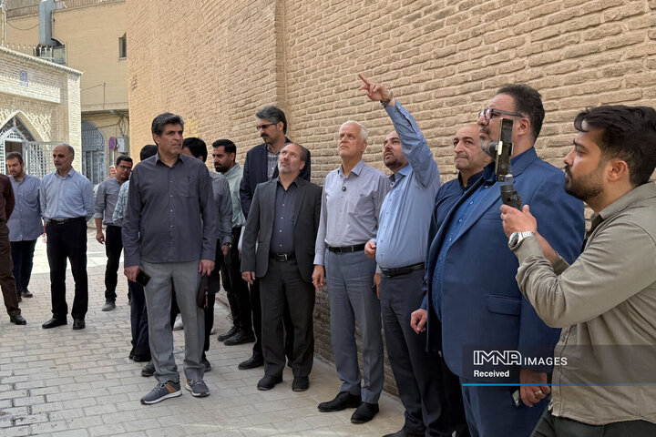 بازدید شهردار اصفهان از گذرهای تاریخی شهر