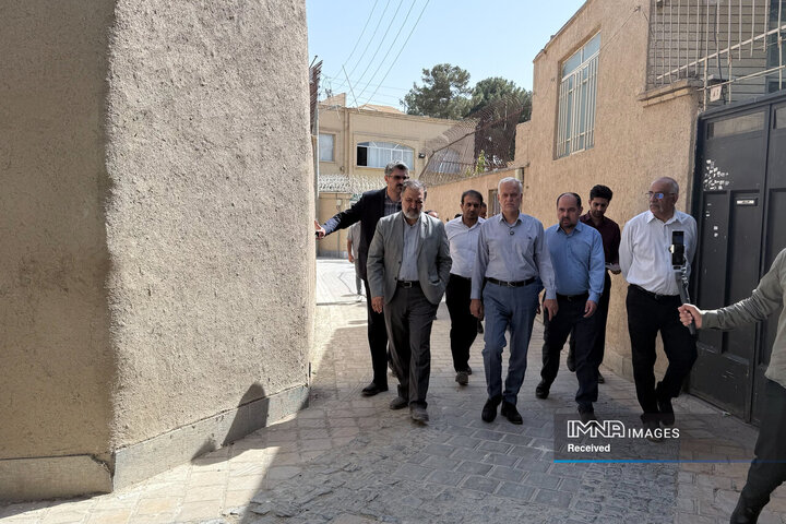 بازدید شهردار اصفهان از گذرهای تاریخی شهر