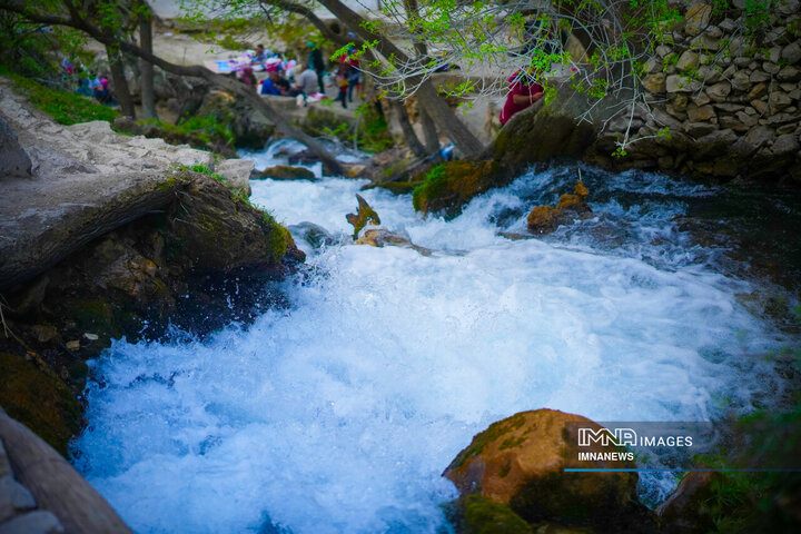 آبشار آتشگاه لردگان