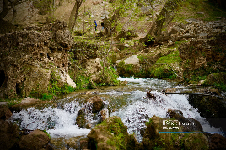 آبشار آتشگاه لردگان