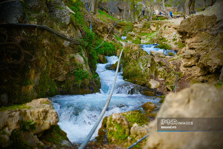 آبشار آتشگاه لردگان