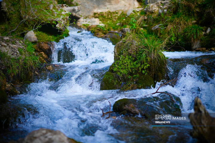 آبشار آتشگاه لردگان