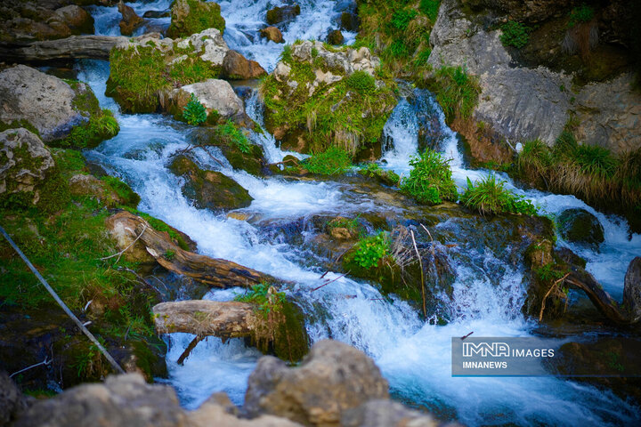 آبشار آتشگاه لردگان