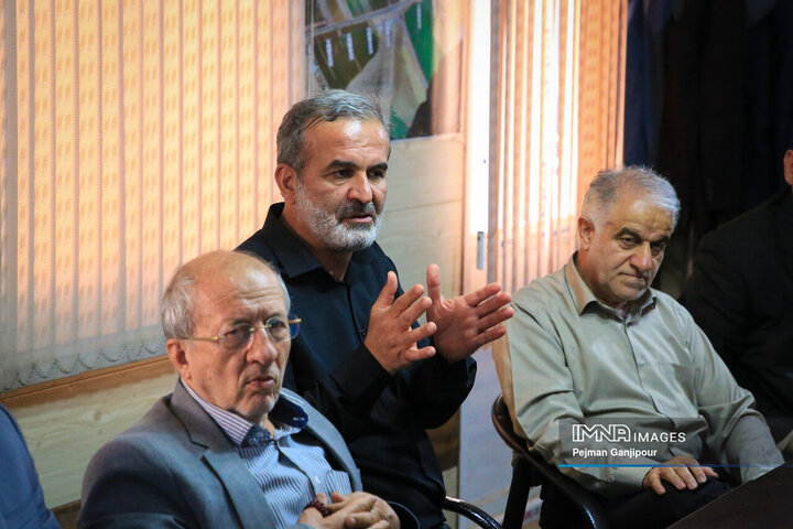 بازدید اعضای کمیسیون عمران شورای شهر اصفهان از پروژه رینگ چهارم