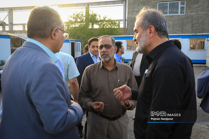 بازدید اعضای کمیسیون عمران شورای شهر اصفهان از پروژه رینگ چهارم