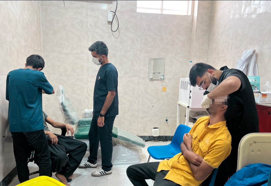 از ساخت تابلو مزین به نام حضرت سیدالشهدا (ع) تا بهرهمندی زندانیان از خدمات درمانی و حقوقی