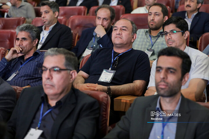 ششمین جایزه ملی انرژی‌های تجدیدپذیر