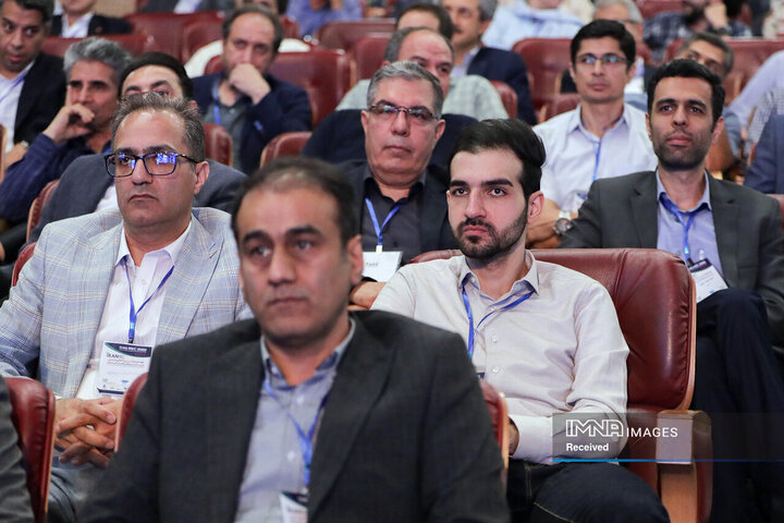 ششمین جایزه ملی انرژی‌های تجدیدپذیر