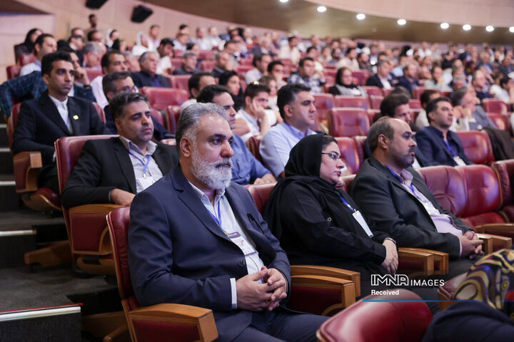 ششمین جایزه ملی انرژی‌های تجدیدپذیر