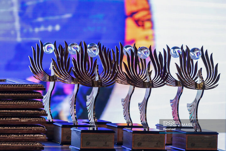 ششمین جایزه ملی انرژی‌های تجدیدپذیر