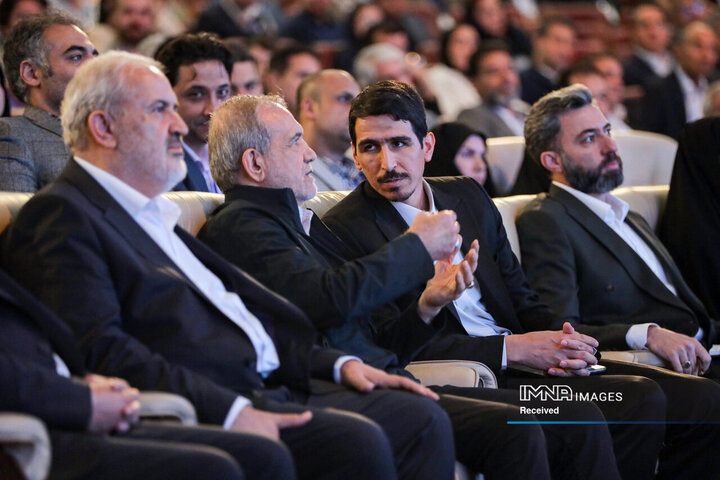 ششمین جایزه ملی انرژی‌های تجدیدپذیر