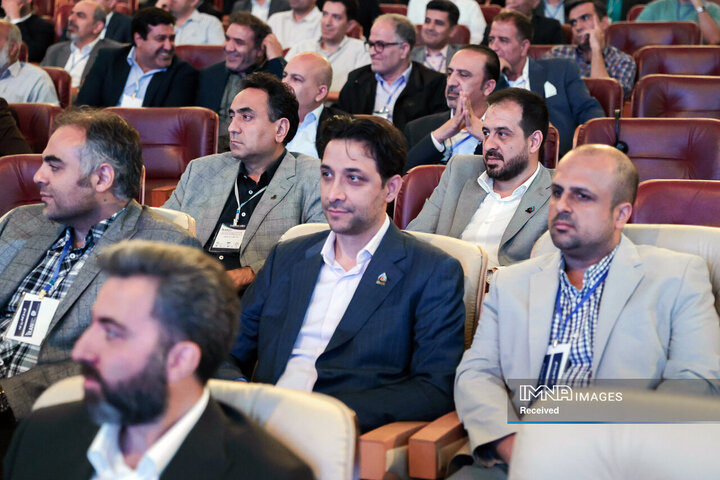 ششمین جایزه ملی انرژی‌های تجدیدپذیر