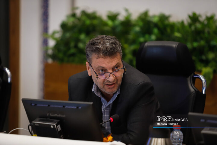 هماهنگی بین دستگاه‌ها کلید مقابله با فرونشست زمین در اصفهان است