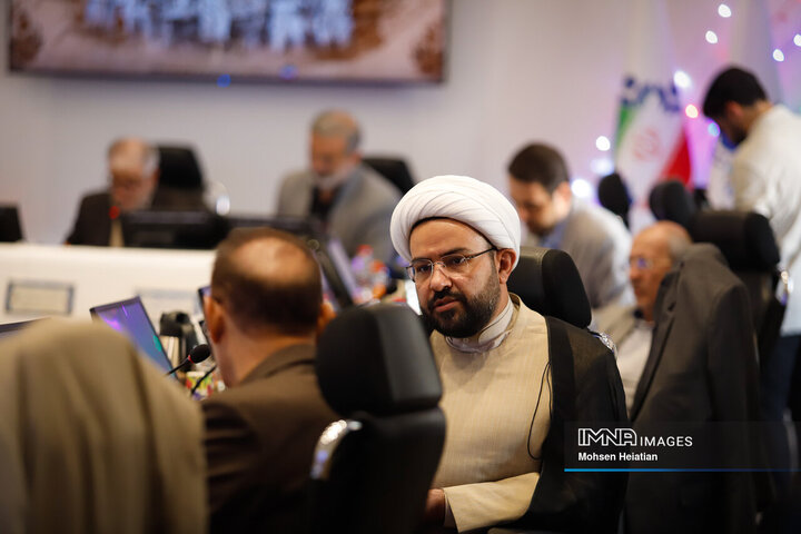 جلسه علنی شورای شهر اصفهان