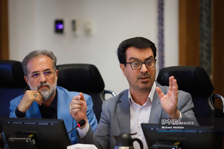 جلسه علنی شورای شهر اصفهان