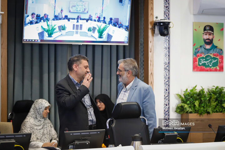 جلسه علنی شورای شهر اصفهان