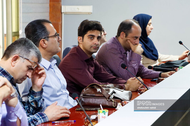 نشست «نهادینه سازی فرهنگ بهره‌وری در تمام سطوح شهرداری اصفهان»