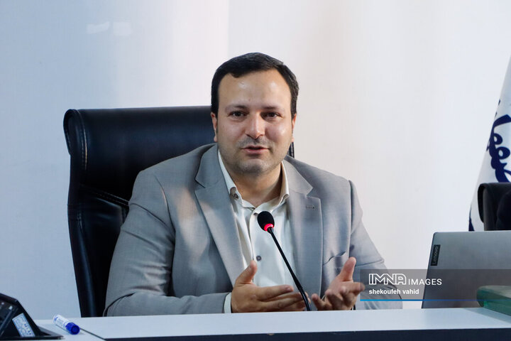 تحقق انرژی خورشیدی در مدارس و مساجد نقطه عطفی در دستیابی به شهر خورشیدی است