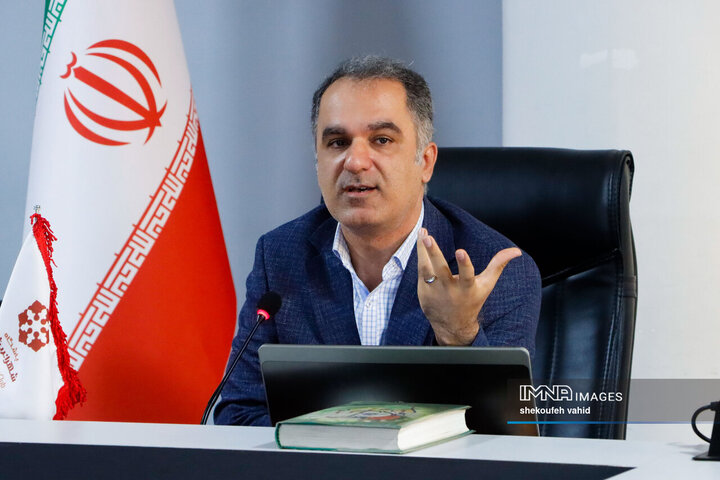 نشست «نهادینه سازی فرهنگ بهره‌وری در تمام سطوح شهرداری اصفهان»