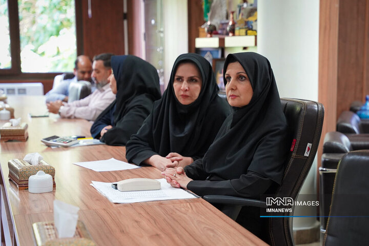 کمیته نظارتی شورای شهر اصفهان در منطقه 10 شهرداری