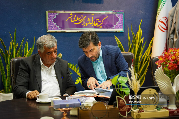 کمیته نظارتی شورای شهر اصفهان در منطقه 10 شهرداری