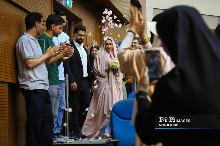 جشن ازدواج دانشجویی دانشجویان دانشگاه آزاد واحد خوراسگان