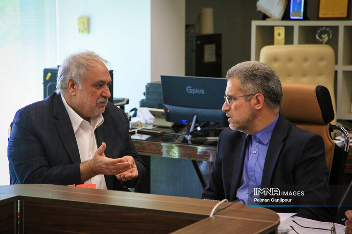 بازدید معاون حقوق عامه دادستانی کل کشور از تصفیه خانه شمال شهر اصفهان و نیروگاه شهید منتظری