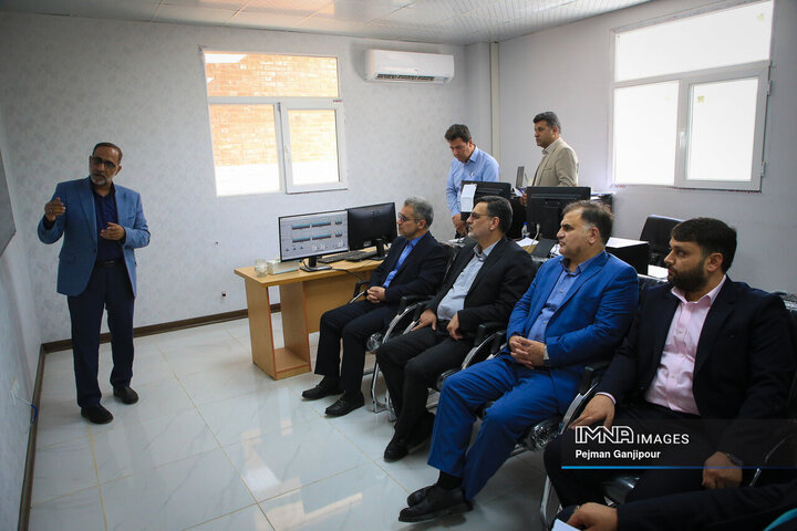 بازدید معاون حقوق عامه دادستانی کل کشور از تصفیه خانه شمال شهر اصفهان و نیروگاه شهید منتظری