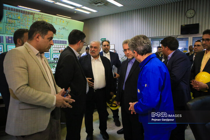 بازدید معاون حقوق عامه دادستانی کل کشور از تصفیه خانه شمال شهر اصفهان و نیروگاه شهید منتظری