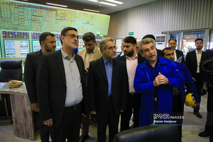 بازدید معاون حقوق عامه دادستانی کل کشور از تصفیه خانه شمال شهر اصفهان و نیروگاه شهید منتظری