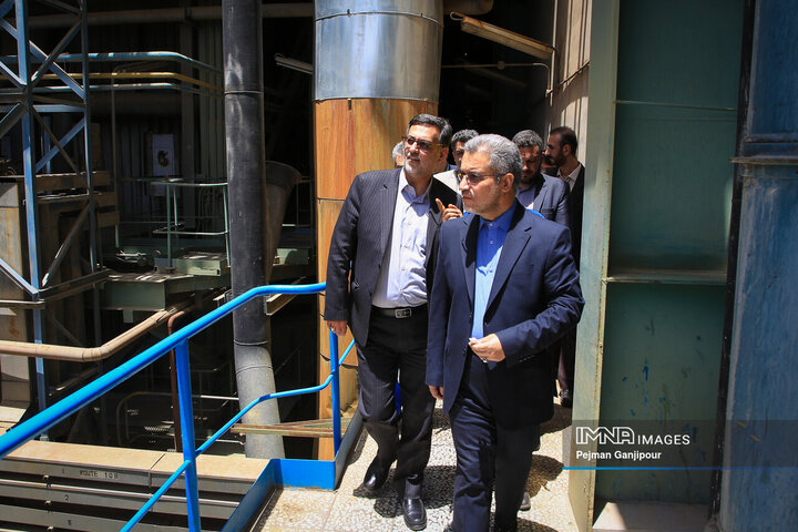 بازدید معاون حقوق عامه دادستانی کل کشور از تصفیه خانه شمال شهر اصفهان و نیروگاه شهید منتظری