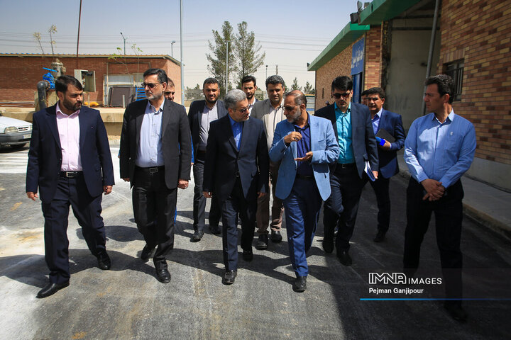 بازدید معاون حقوق عامه دادستانی کل کشور از تصفیه خانه شمال شهر اصفهان و نیروگاه شهید منتظری