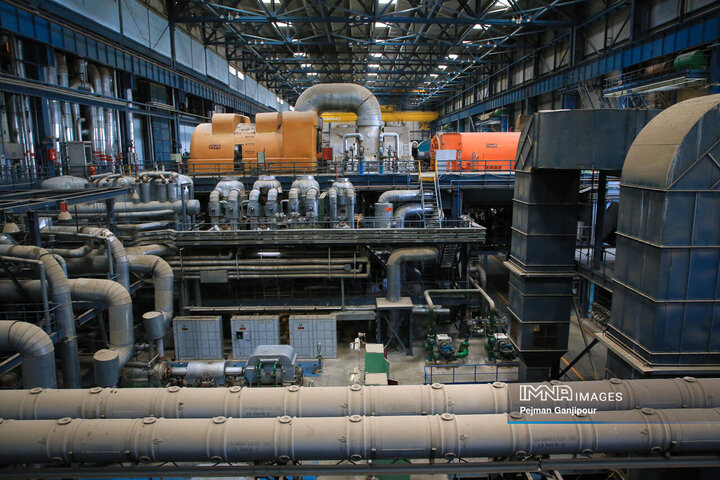 بازدید معاون حقوق عامه دادستانی کل کشور از تصفیه خانه شمال شهر اصفهان و نیروگاه شهید منتظری