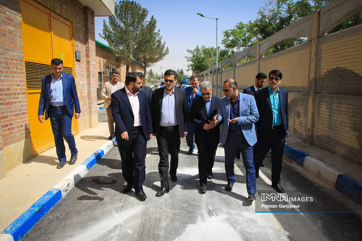 بازدید معاون حقوق عامه دادستانی کل کشور از تصفیه خانه شمال شهر اصفهان و نیروگاه شهید منتظری